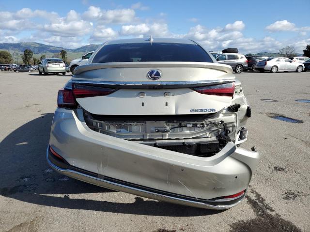 58ADA1C18NU019943 Lexus Es 300h Base