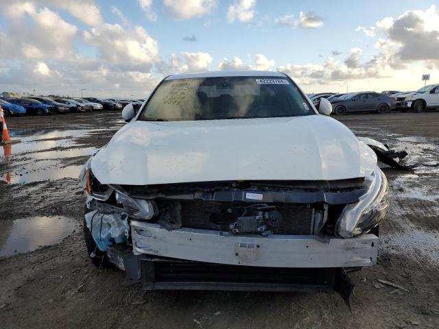 1N4BL4BV3KN324894 Nissan ALTIMA S