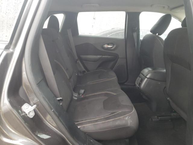 1C4PJLCB2FW536514 Jeep Cherokee Latitude
