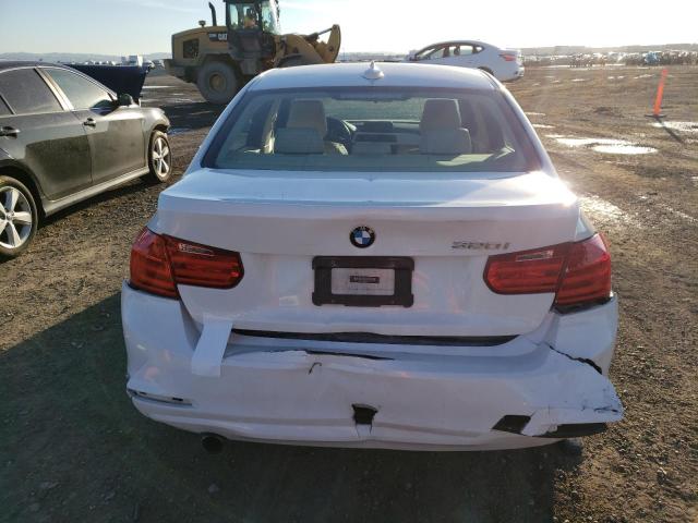 WBA3B1C51FPV69781 BMW 320 I