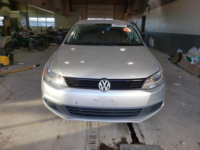 3VW2K7AJ7EM331498 Volkswagen JETTA BASE