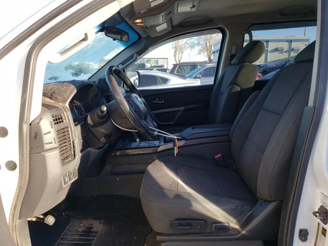 1N6BA0EC9FN511630 Nissan TITAN S