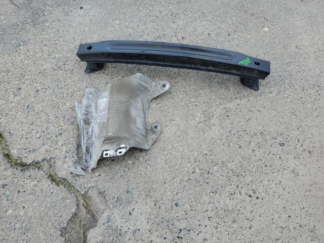 1VWAT7A37FC043266 Volkswagen PASSAT S