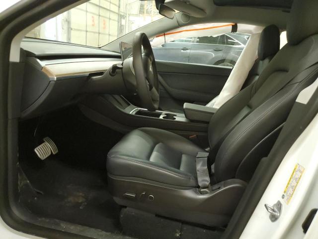 7SAYGDEF8NF372779 Tesla Model Y