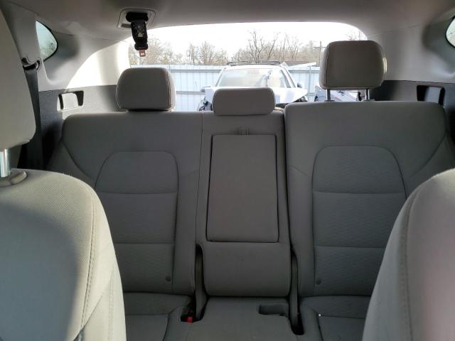 KM8J2CA46MU393935 Hyundai TUCSON SE