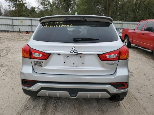 JA4AP3AU5JU023989 Mitsubishi Outlander Sport Es