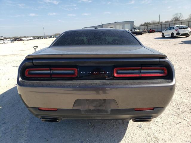 2C3CDZAT1FH701198 Dodge Challenger Sxt