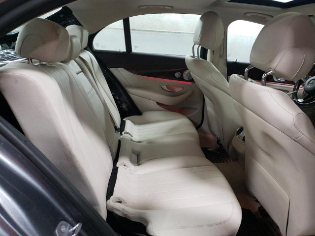 WDDZF4KB6HA258823 Mercedes-Benz E 300 4matic