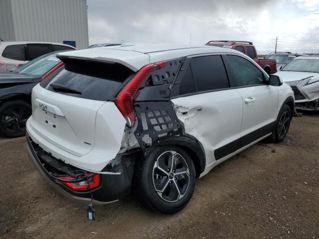 KNDCP3LE1P5096588 KIA NIRO LX