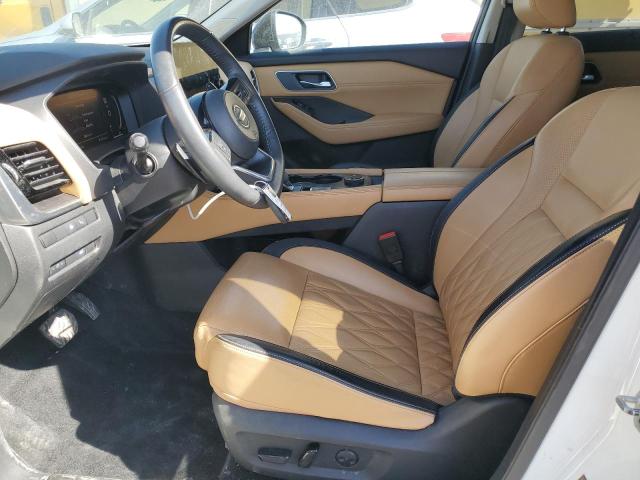 JN8AT3DDXMW318791 Nissan Rogue Platinum