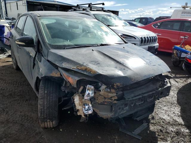 1FADP3K27GL329595 Ford FOCUS SE