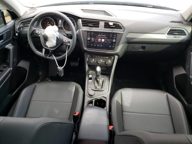 3VV2B7AX2LM125625 Volkswagen TIGUAN SE