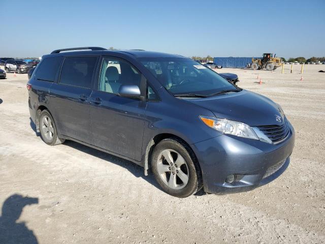 5TDKK3DC0FS592062 Toyota SIENNA LE