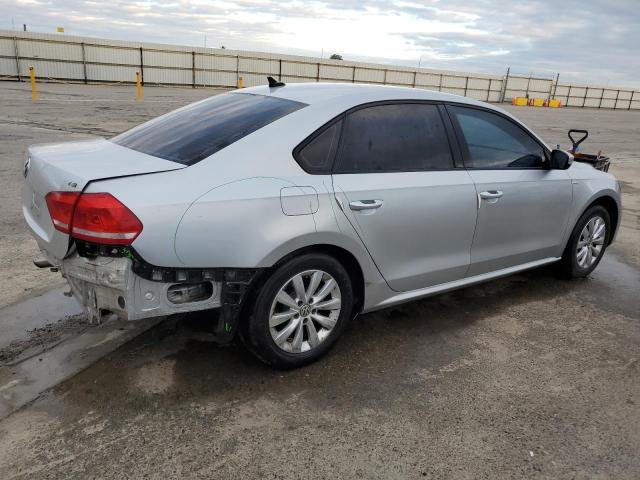 1VWAT7A37FC043266 Volkswagen PASSAT S