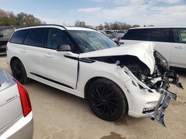 5LM5J7WC3PGL24518 Lincoln Aviator Reserve