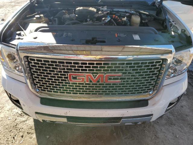 1GT120E88FF172585 GMC Sierra K2500 Denali