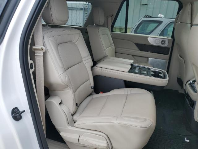 5LMJJ3LT3KEL00669 Lincoln Navigator L Reserve