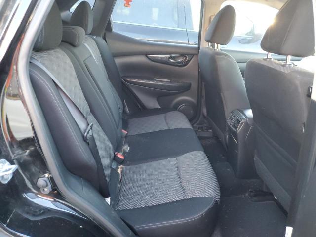JN1BJ1CP4JW107218 Nissan Rogue Sport S