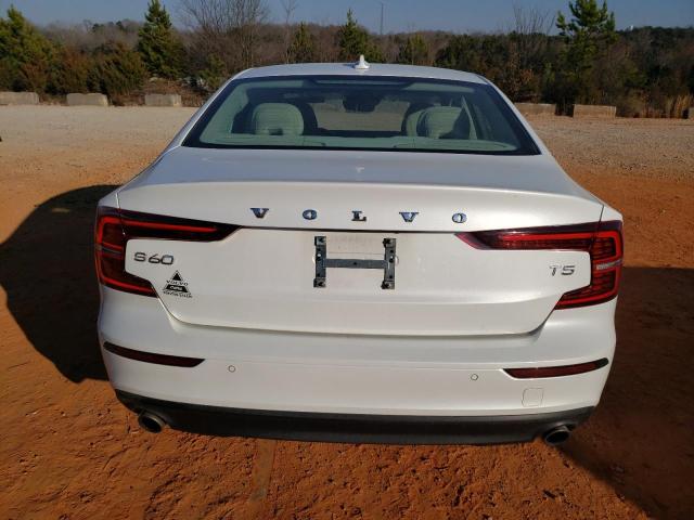 7JR102FK1LG045213 Volvo S60 T5 Momentum