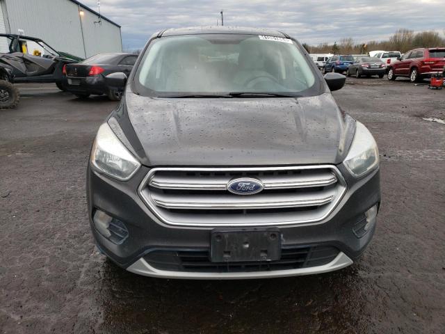 1FMCU0GD4HUD67381 Ford ESCAPE SE