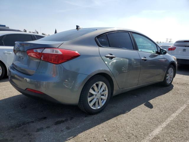 KNAFX4A63G5592276 KIA FORTE LX