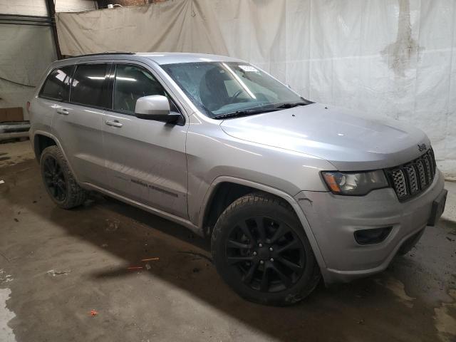 1C4RJFAG1JC173092 Jeep Grand Cherokee Laredo