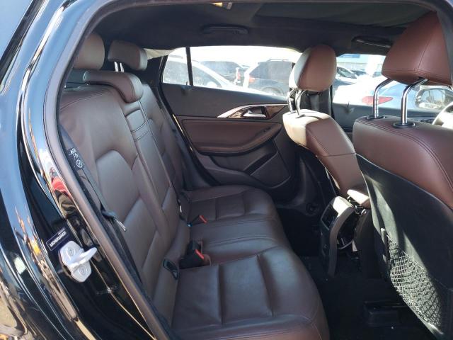 SJKCH5CR3JA045231 Infiniti QX30 BASE