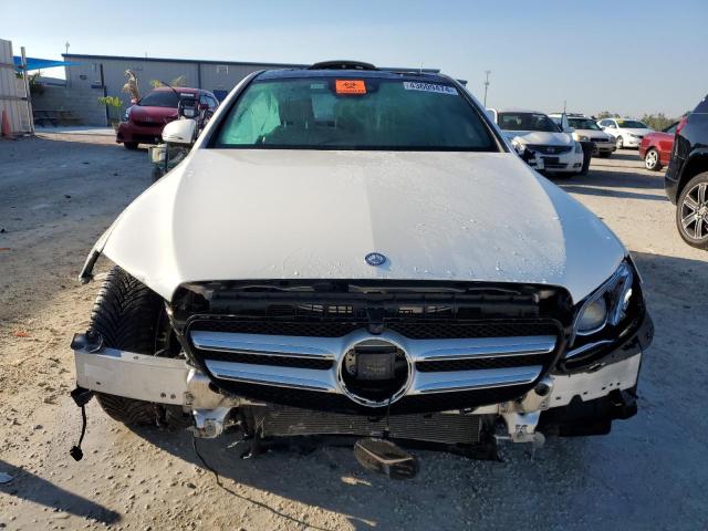 WDDZF4KB9HA136537 Mercedes-Benz E 300 4matic
