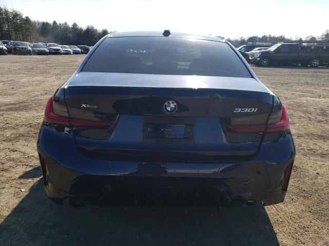 3MW89FF08R8D92132 BMW 330XI