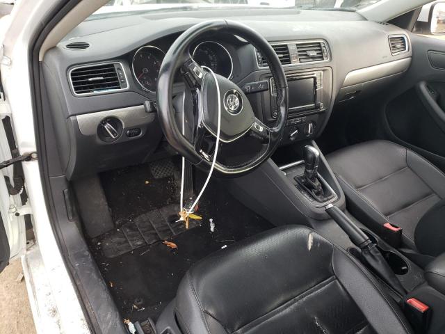 3VWDB7AJ1JM249768 Volkswagen JETTA SE