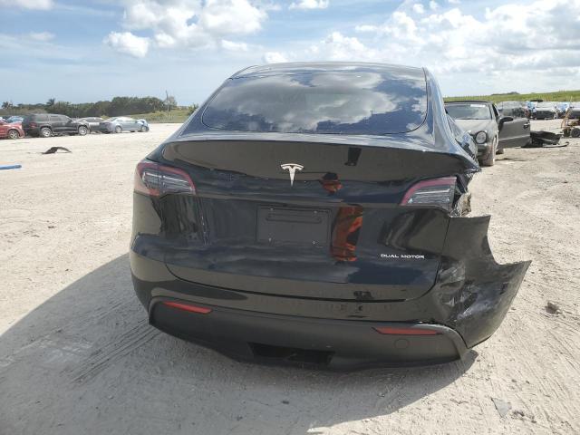 7SAYGAEE7PF707734 Tesla Model Y