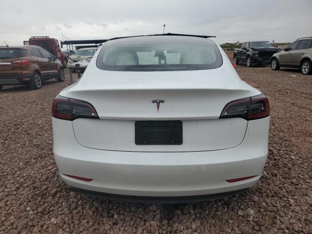 5YJ3E1EA7PF552872 Tesla MODEL 3