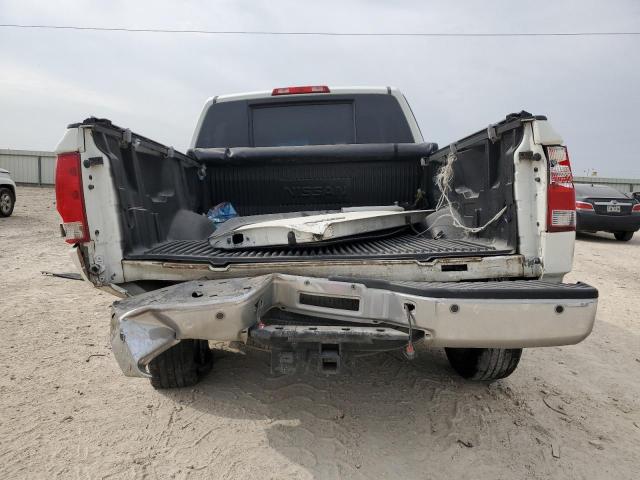 1N6BA0ED6EN511401 Nissan TITAN S