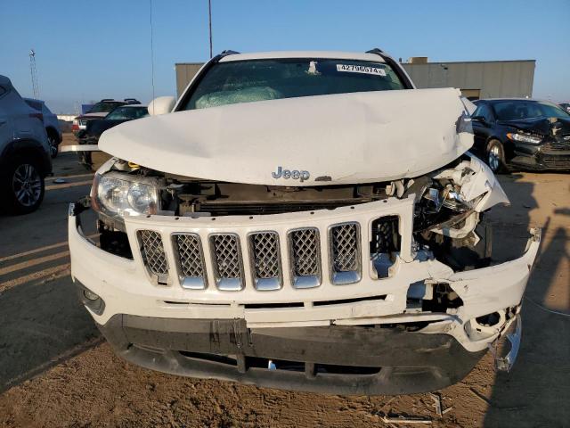 1C4NJDEB1HD128739 Jeep Compass Latitude