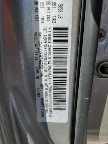 1C4PJLCB9KD466533 Jeep Cherokee Latitude