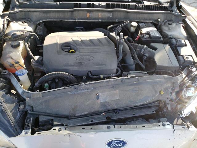 3FA6P0HD2HR404948 Ford FUSION SE