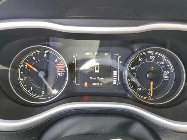 1C4PJMLB6JD527499 Jeep Cherokee Latitude Plus