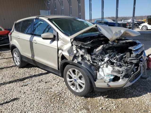 1FMCU0GD6HUA53764 Ford ESCAPE SE