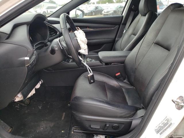 JM1BPBNM6K1142118 Mazda 3 Premium
