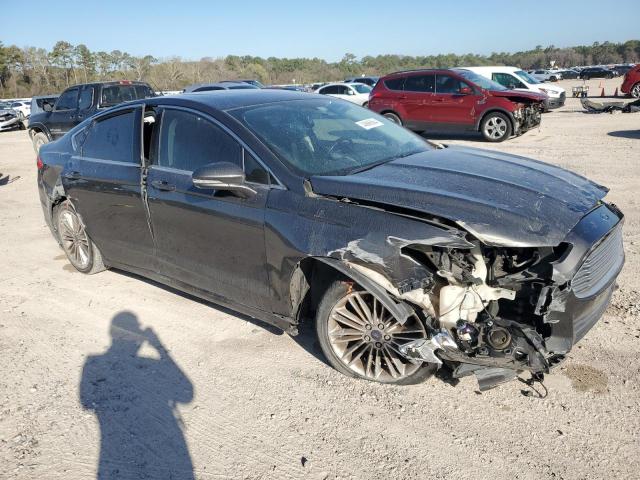 3FA6P0HD1GR133038 Ford FUSION SE