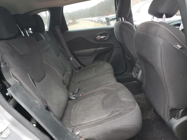 1C4PJMCB4GW202556 Jeep Cherokee Latitude