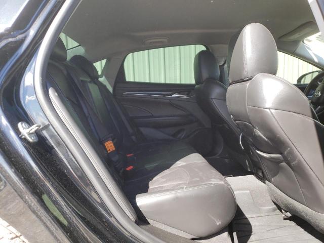 1G4ZR5SS6HU199581 Buick Lacrosse Premium