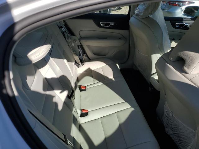7JRA22TK7LG045697 Volvo S60 T6 Momentum