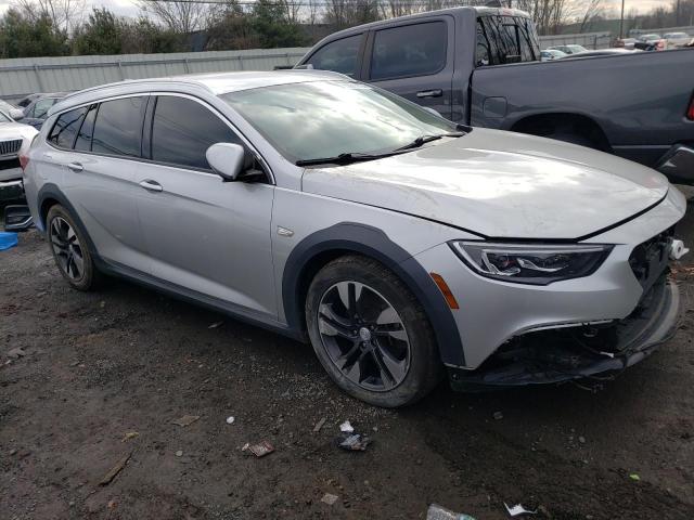 W04GV8SX0K1033399 Buick Regal Tourx Essence