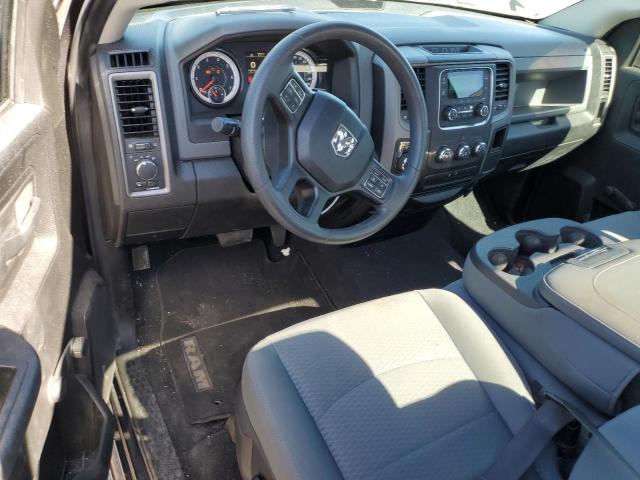 3C6JR6AG1KG657825 RAM 1500 Classic Tradesman
