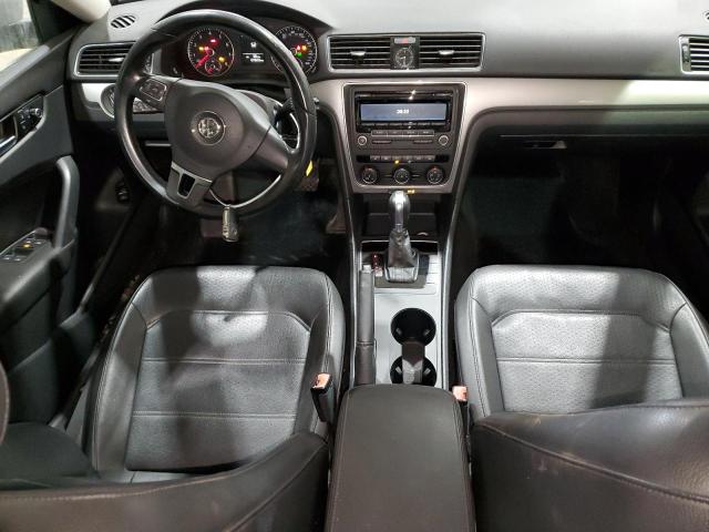 1VWAT7A3XEC040683 Volkswagen PASSAT S