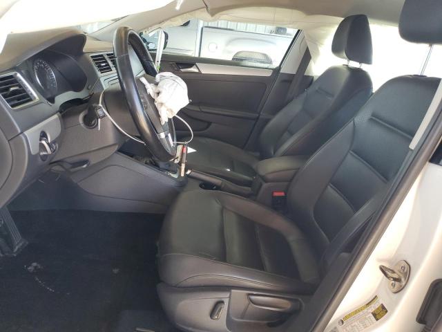 3VWD07AJ5EM335970 Volkswagen JETTA SE
