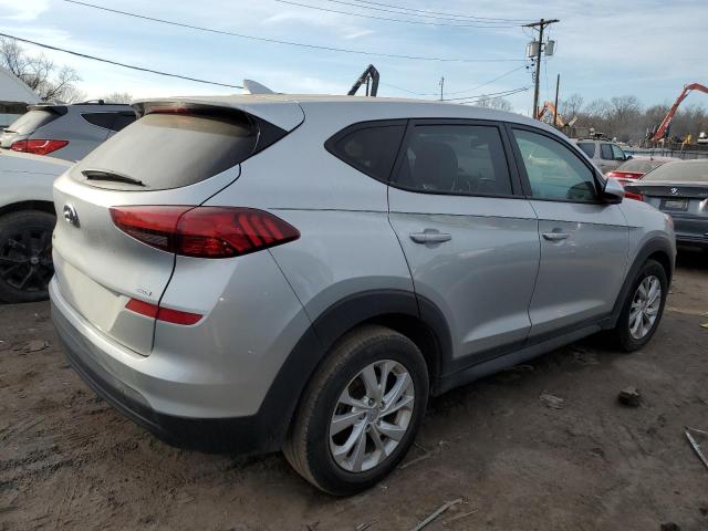 KM8J2CA46MU393935 Hyundai TUCSON SE