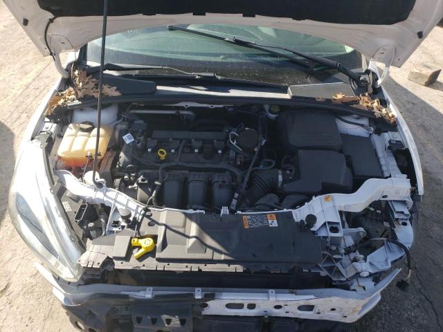 1FADP3J28GL257386 Ford Focus Titanium