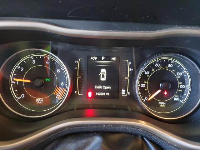 1C4PJLCB7EW126466 Jeep Cherokee Latitude